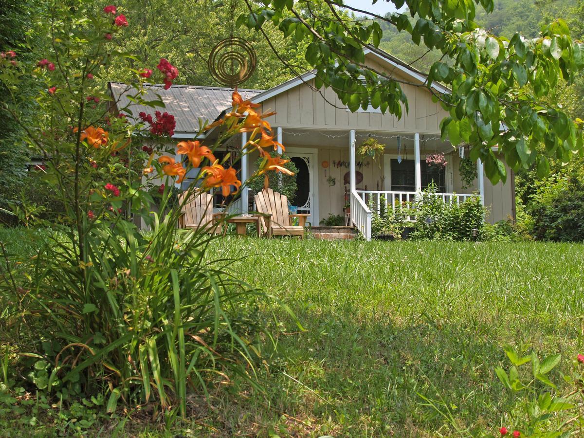 Henson Cove Place Bed And Breakfast W/Cabin Hiawassee Exterior foto