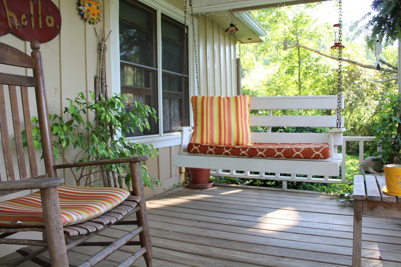 Henson Cove Place Bed And Breakfast W/Cabin Hiawassee Exterior foto