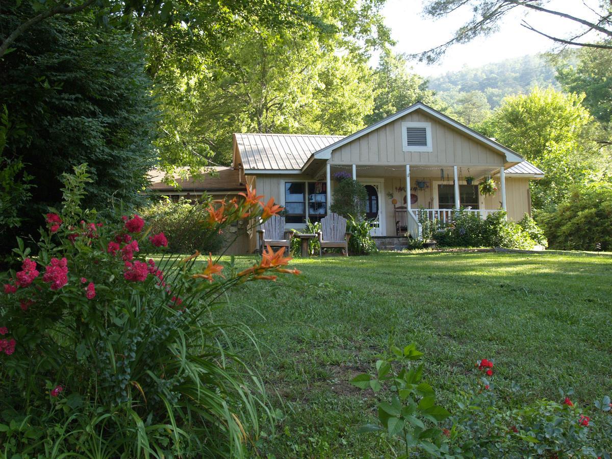 Henson Cove Place Bed And Breakfast W/Cabin Hiawassee Exterior foto