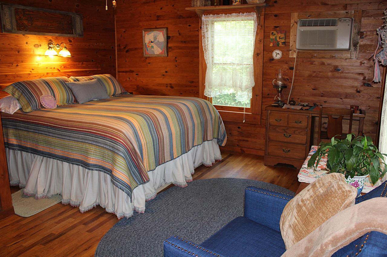 Henson Cove Place Bed And Breakfast W/Cabin Hiawassee Exterior foto