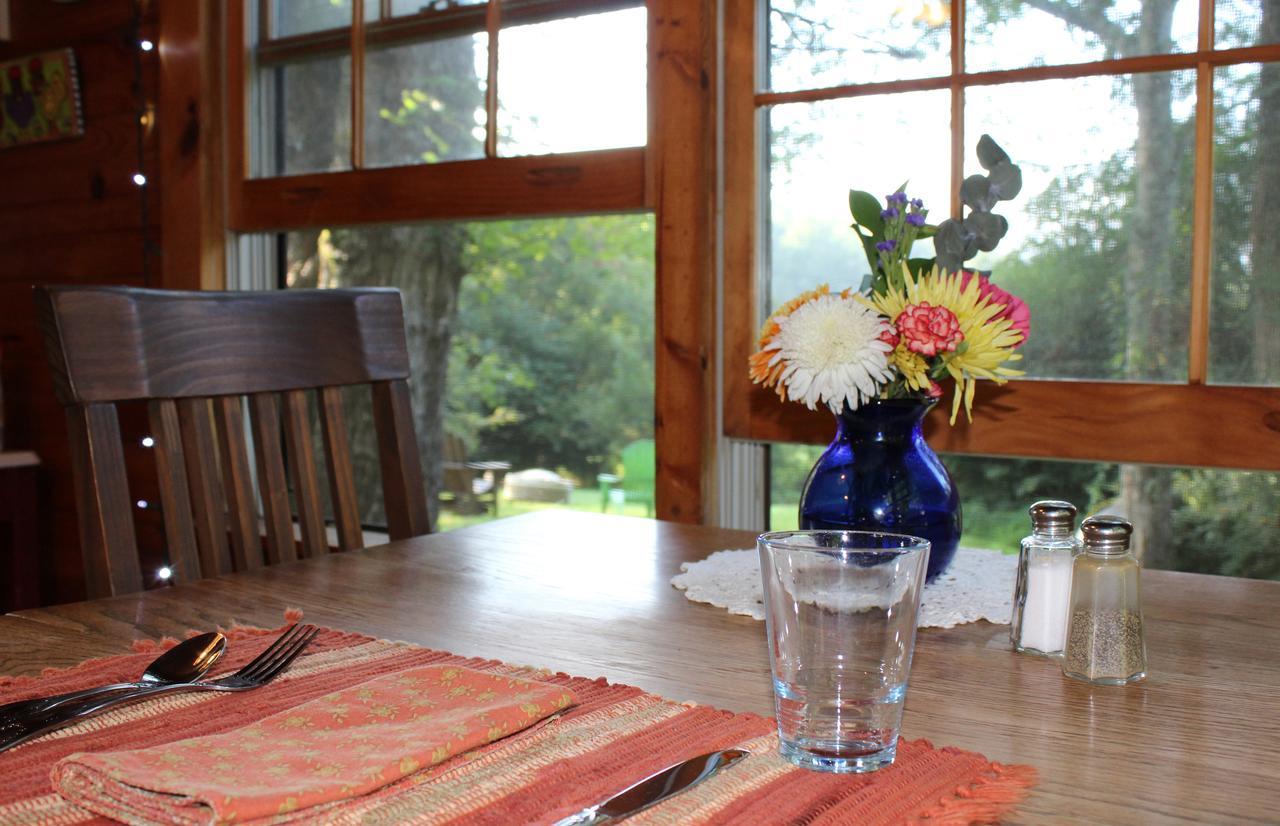 Henson Cove Place Bed And Breakfast W/Cabin Hiawassee Exterior foto